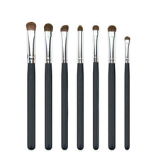2017 New Designed 7PCS Cosmetic Makeup Brush Lip Makeup Brush Eyeshadow Brush Fulfills all daily basic makeup requirements Anne