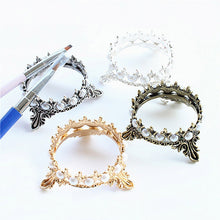 2017 New Nail Art Pen Racks Classical Metal Penholder Pearl Brush Rack Accessory Pens Carrier Storage Nails Art Tools