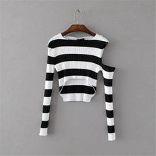 2017 New Spring Pullover Women Fashion Hollow Out Striped Slim Sweater Full Sleeve O-neck Short Knitting Woman Sexy Sweaters