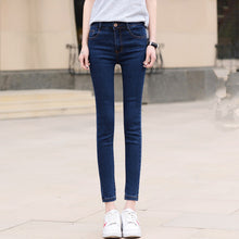 2017 New Women Denim Pants Loose High Female Pencil Pants Plus Large Size Jeans Ankle Length Trousers With Button Fly 72160
