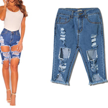 2017 New Women Knee-Length Trousers Denim Pants Mid Female Loose Pants Plus Large Size Jeans With Zipper Fly 72185