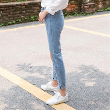 2017 New Women Pants Denim Loose Female Pencil Pants Plus Large Size Jeans Full Length Hole Trousers 72169