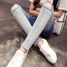 2017 New Women Print Pants Denim Loose Hole Female Pencil Pants Plus Large Size Jeans Full Length Hole Trousers 72158