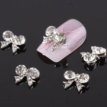 2017 New arrival 10PCS Bow Tie Alloy 3D Nail sticker Clear Rhinestone Nail Art Slice DIY Nail art decorations Maquiagem