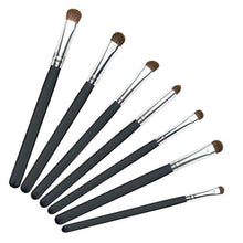2017 New arrival 7PCS Cosmetic Eye shadow Professional Makeup brushes Lip Powder Foundation Eyeshadow brush Pincel maquiagem