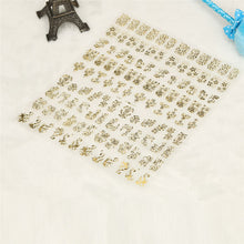 2017 New arrival Nail sticker Metal Retro Hollow Totem Nails Stickers Gold Silver Nail art decorations Korean Maquiagem