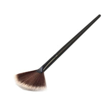 2017 Powder Foundation Eyeshadow Makeup brushes professional Blush Multi-function Make up Brush Black