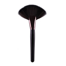2017 Professional Makeup Brush Blush/ Powder Sector Make Up Soft Fan Foundation Brushes Cosmetic Tool