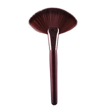 2017 Professional Makeup Brush Blush/ Powder Sector Make Up Soft Fan Foundation Brushes Cosmetic Tool