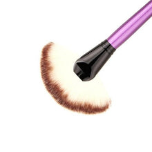 2017 Professional Makeup brushes Beauty Large Fan Goat Hair Blush Face Powder Foundation Eyeshadow Cosmetic Fan brush Maquiagem
