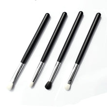 4 pcs Powder Foundation Eyeshadow Eye Professional Brush Cosmetic Makeup Brushes