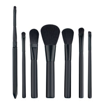 7Pcs Professional Cosmetic Makeup Foundation Powder Brush Set Eyeshadow Eyeliner Lip Brushes Tools