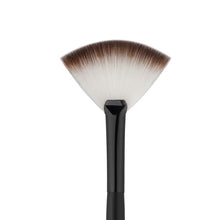 Fan Shape Powder Concealer Blending Brush Professional Highlighter Foundation Cosmetic Brush Make Up