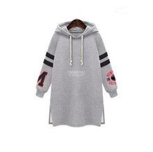 Fashion New Outerwear Thick Full Female O-neck Coat Letter Printed High Quality Cap Pullovers 70224