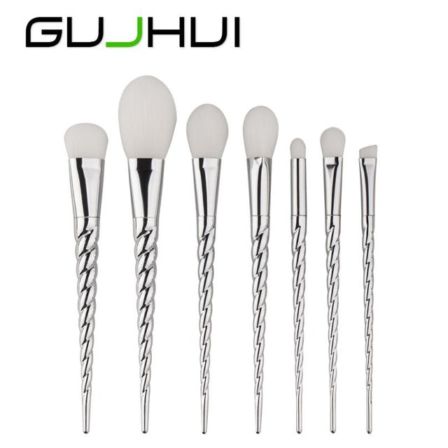 GUJHUI 18.5*10*1.8 cm 7PCS Make Up Foundation Eyebrow Eyeliner Blush Cosmetic Concealer Brushes 2017