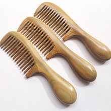 Handicraft Wooden Round Handle Sandal Hair Combs Natural Sandalwood Fine Comb Anti-Static Care