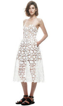 Handmade Crochet Floral Pattern Hollow Out V Neck Spaghetti Strap Women Sexy Sundress See Through Runway New Sweet Dress