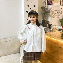 New 2017 Korean style Summer Spring Cute Floral Embroidery Blouse Ruffled Collar Shirt Kawaii Blusas Women Tops 72517