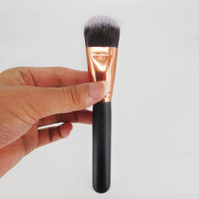 Portable Makeup Foundation Brush Makeup Brushes Cosmetic Brush Mask Brush They apply makeup evenly and are easy to clean Anne
