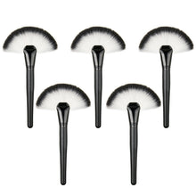 Professional Single Makeup Brush Blush / Powder Sector Makeup Brush Soft Fan Brush Foundation Brushes Make Up Tool