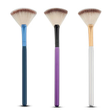 Slim Fan Shape Powder Concealor Blending Finishing Highlighter Highlighting Makeup Brush Nail Art Brush for Makeup