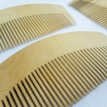 Useful Natural Tooth Peach Wood No-static Massage Hair Brush Wood Comb Hair Styling Tools