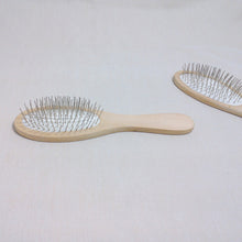 Wooden Handle Massage Hair Brush with Metal Pins Message Comb with White Air Cushion