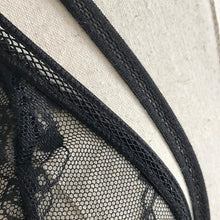 mokingtop Hollow Halter Bustier Bra Cropped Lace Bralette Bandage Hollow Out Lace Strap Top Top Encaje Lenceria#0521